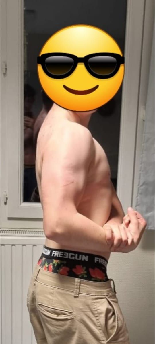 Profil von Khan